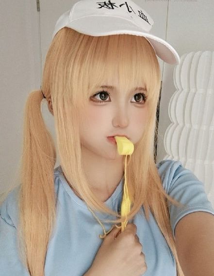 易易亲电影