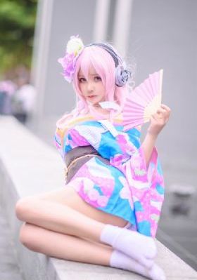朋友的年轻后妈2