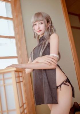 挨胬的女侠房秋莹14